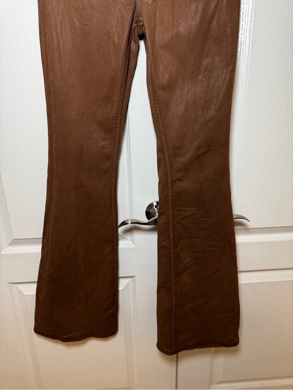Idyllwind Miranda Lambert Cognac Brown Coated Flare Jeans High Rise Size 6 - Picture 4 of 7